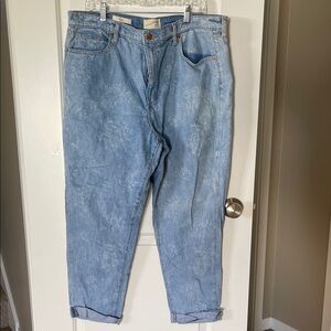 Universal Thread Classic Boyfriend Cuffed Blue Jeans Pattern